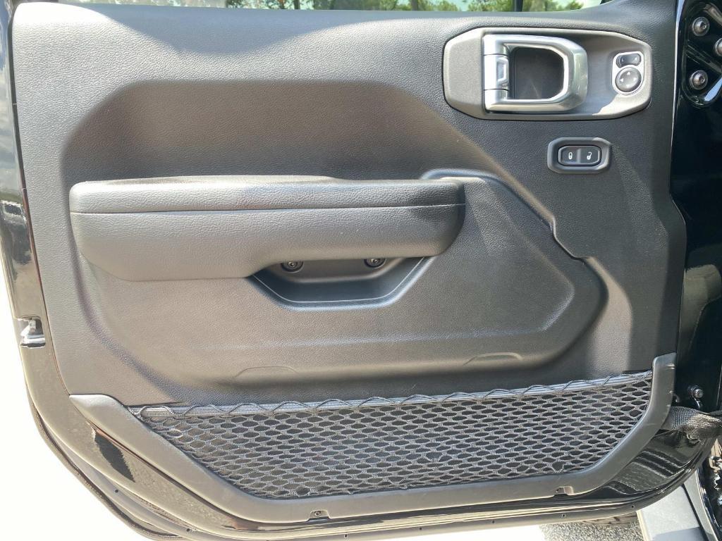 used 2025 Jeep Wrangler car, priced at $36,898