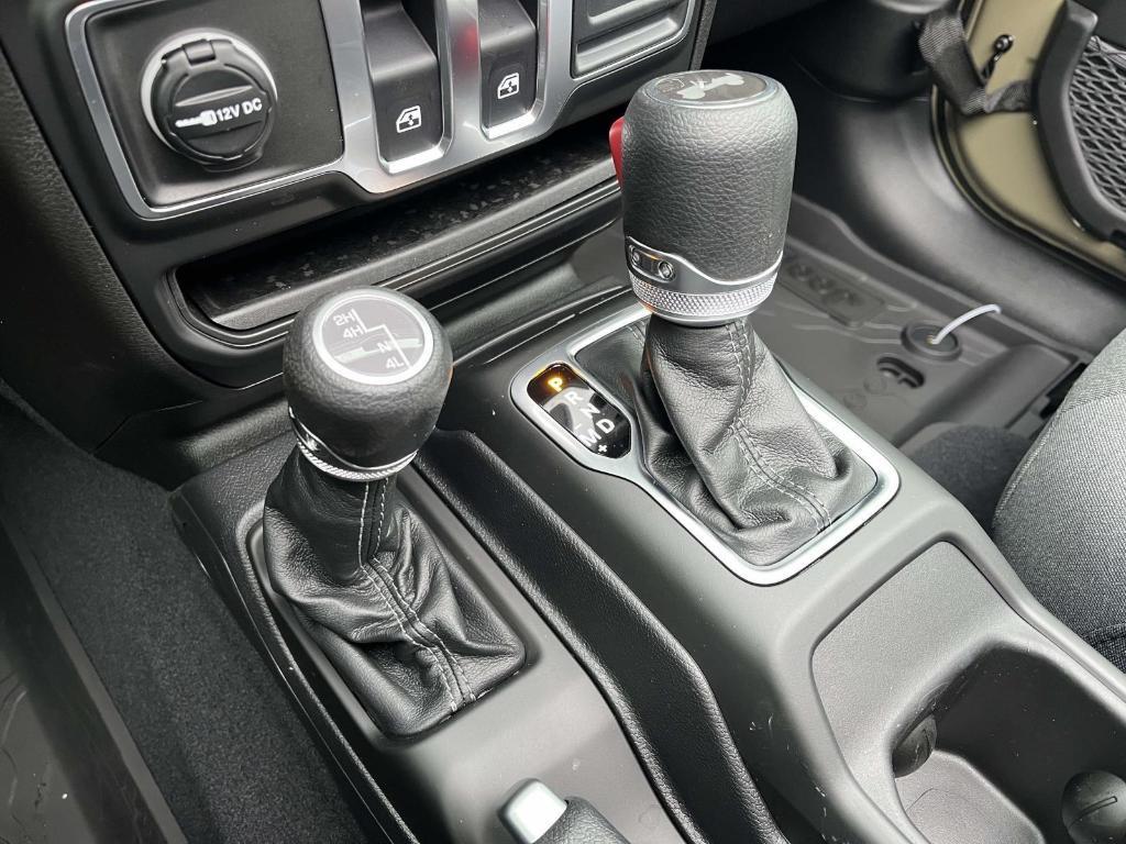 new 2026 Jeep Wrangler car, priced at $35,043