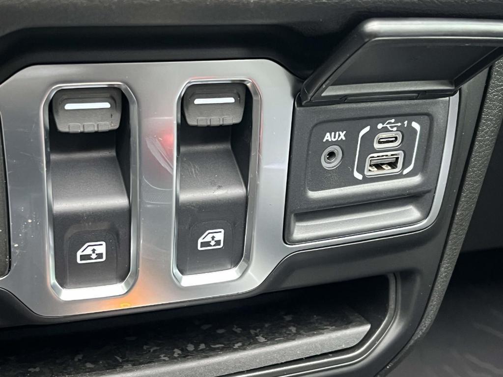 new 2026 Jeep Wrangler car, priced at $35,048