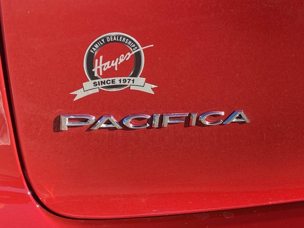 new 2026 Chrysler Pacifica car, priced at $40,823