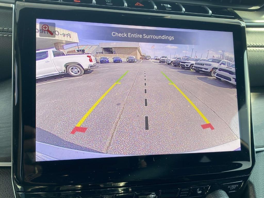 new 2025 Jeep Grand Cherokee car, priced at $49,128