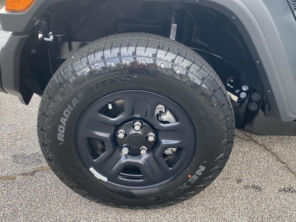 new 2026 Jeep Wrangler car, priced at $35,043
