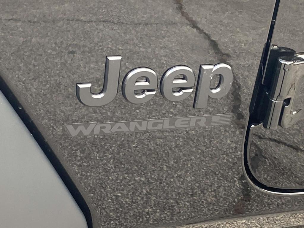 new 2026 Jeep Wrangler car, priced at $35,043