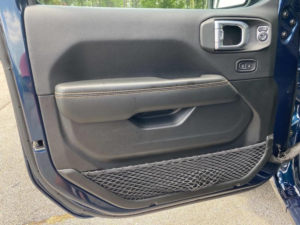 used 2025 Jeep Wrangler car, priced at $35,898