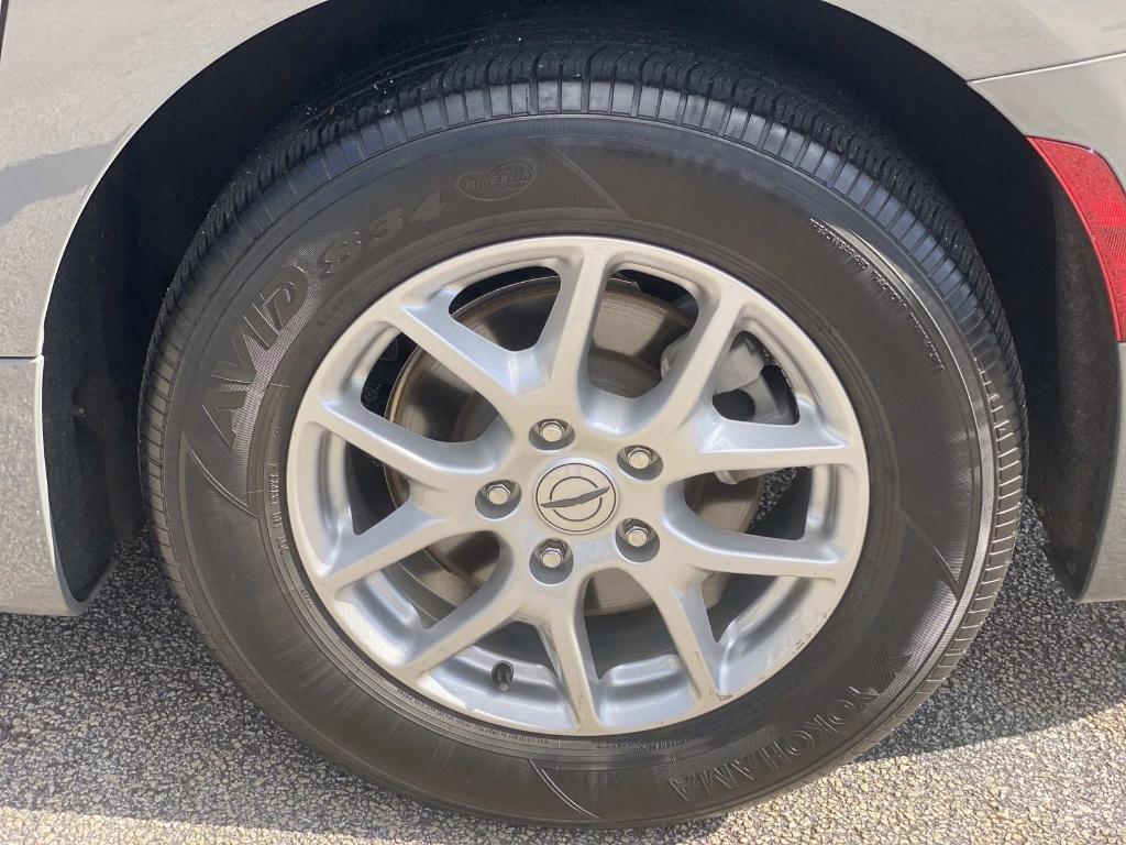 used 2025 Chrysler Pacifica car, priced at $28,488