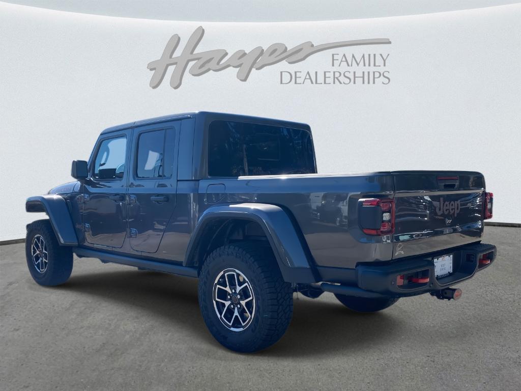 new 2025 Jeep Gladiator car, priced at $54,138