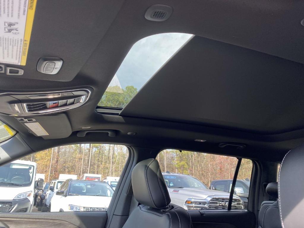 new 2025 Jeep Grand Cherokee L car, priced at $51,898