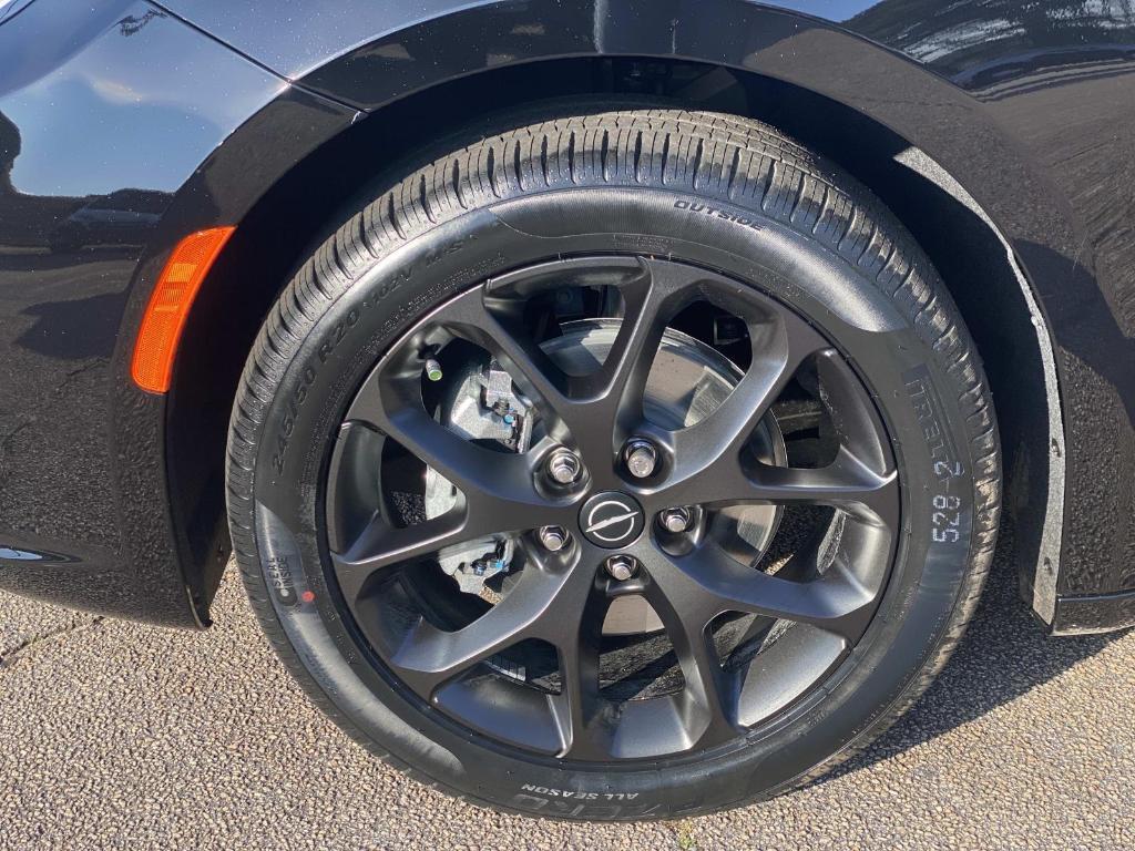 new 2026 Chrysler Pacifica car, priced at $41,078