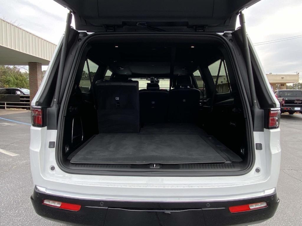 used 2024 Jeep Wagoneer L car, priced at $45,327