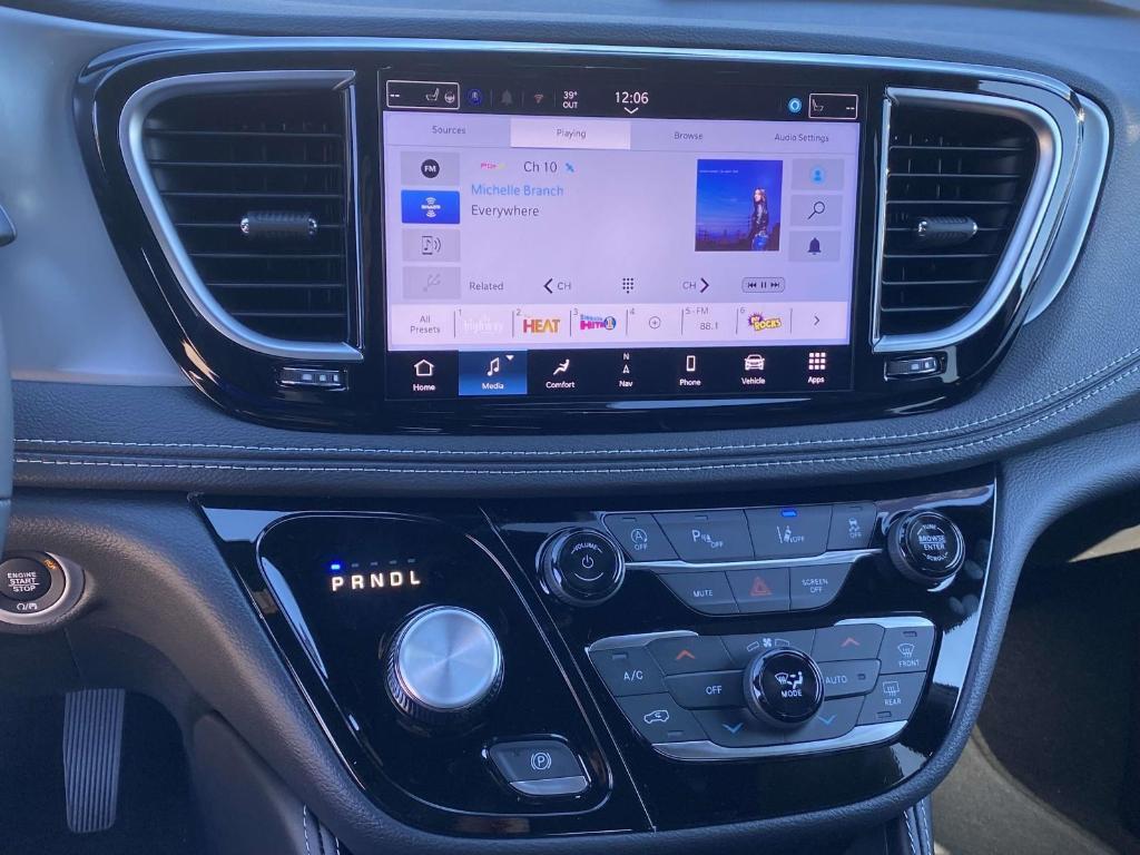 new 2026 Chrysler Pacifica car, priced at $47,113