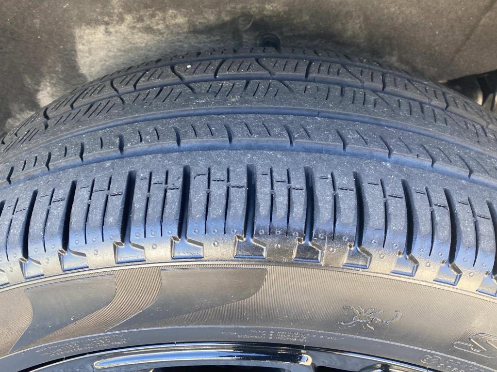 used 2024 Jeep Wagoneer L car, priced at $57,999