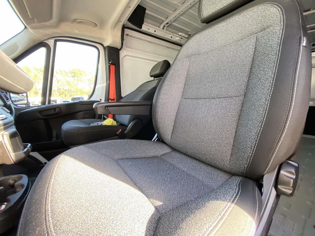 used 2025 Ram ProMaster 2500 car, priced at $38,069
