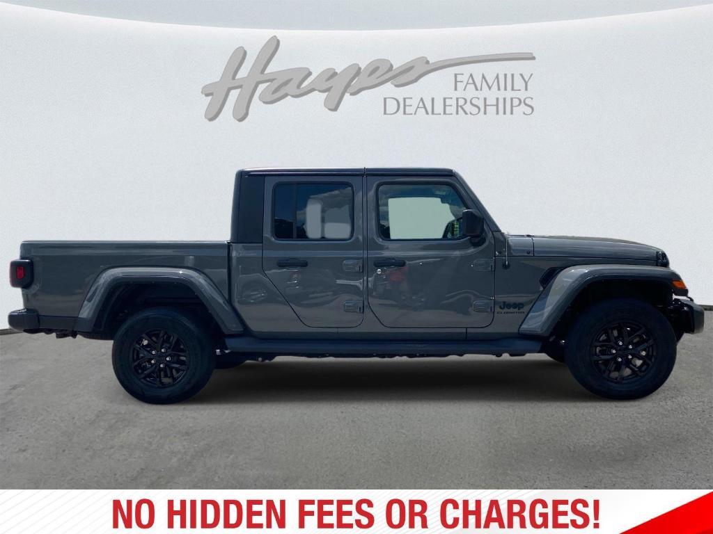 used 2022 Jeep Gladiator car, priced at $32,398