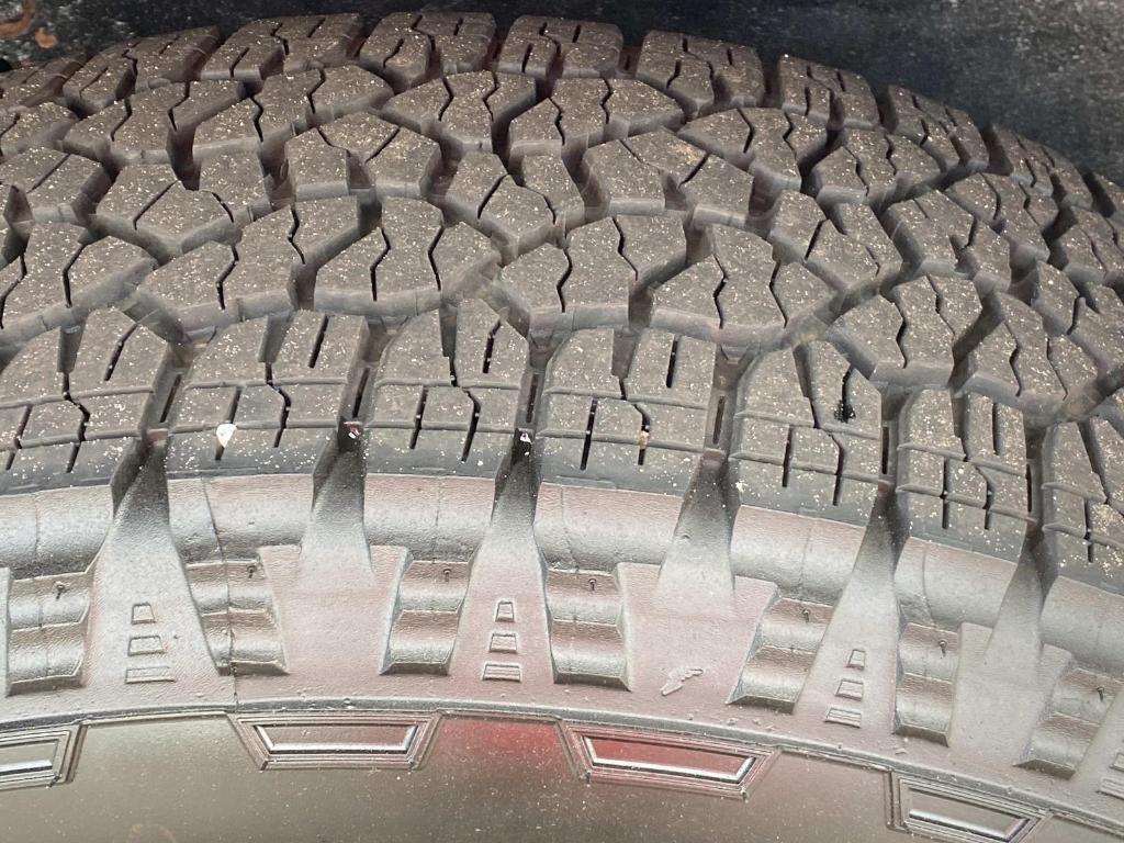 used 2022 Chevrolet Silverado 1500 car, priced at $33,667