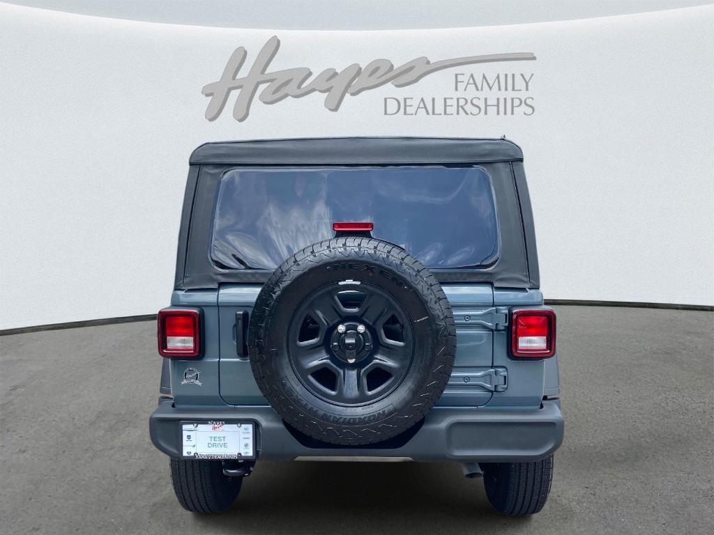 used 2025 Jeep Wrangler car, priced at $32,998