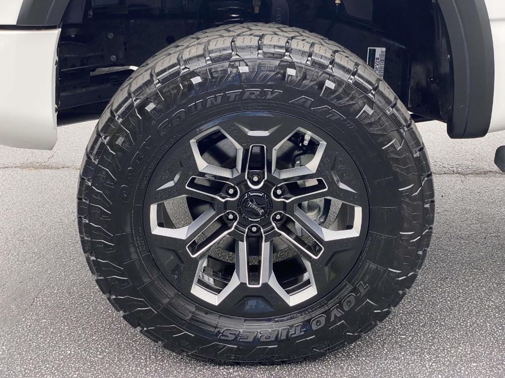 used 2023 Nissan Titan car, priced at $35,397