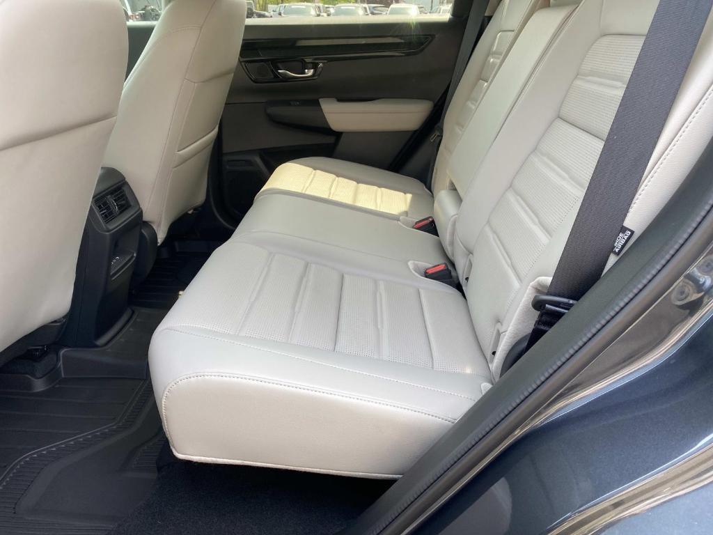 used 2025 Honda CR-V car, priced at $35,087