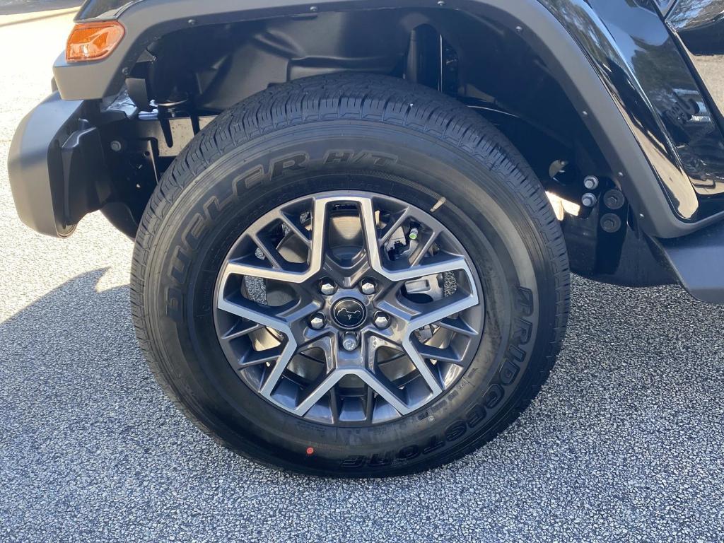 new 2026 Jeep Wrangler car, priced at $53,643