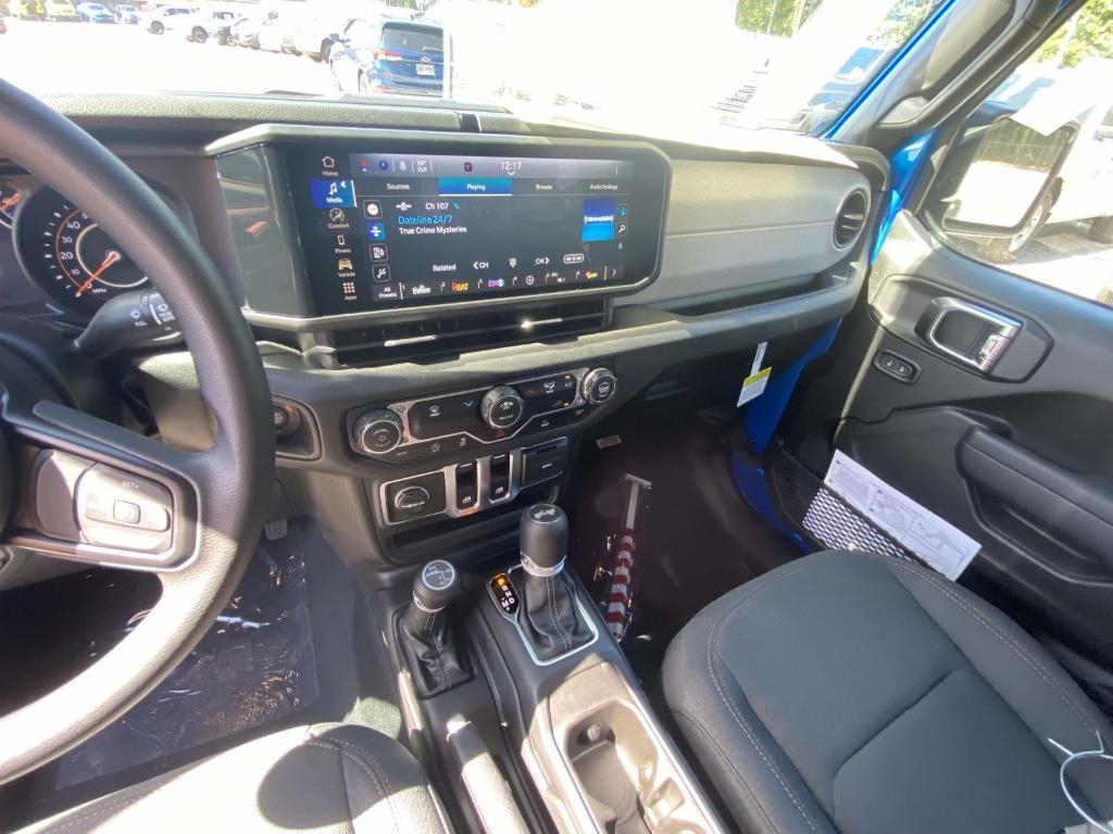 new 2026 Jeep Wrangler car, priced at $33,938