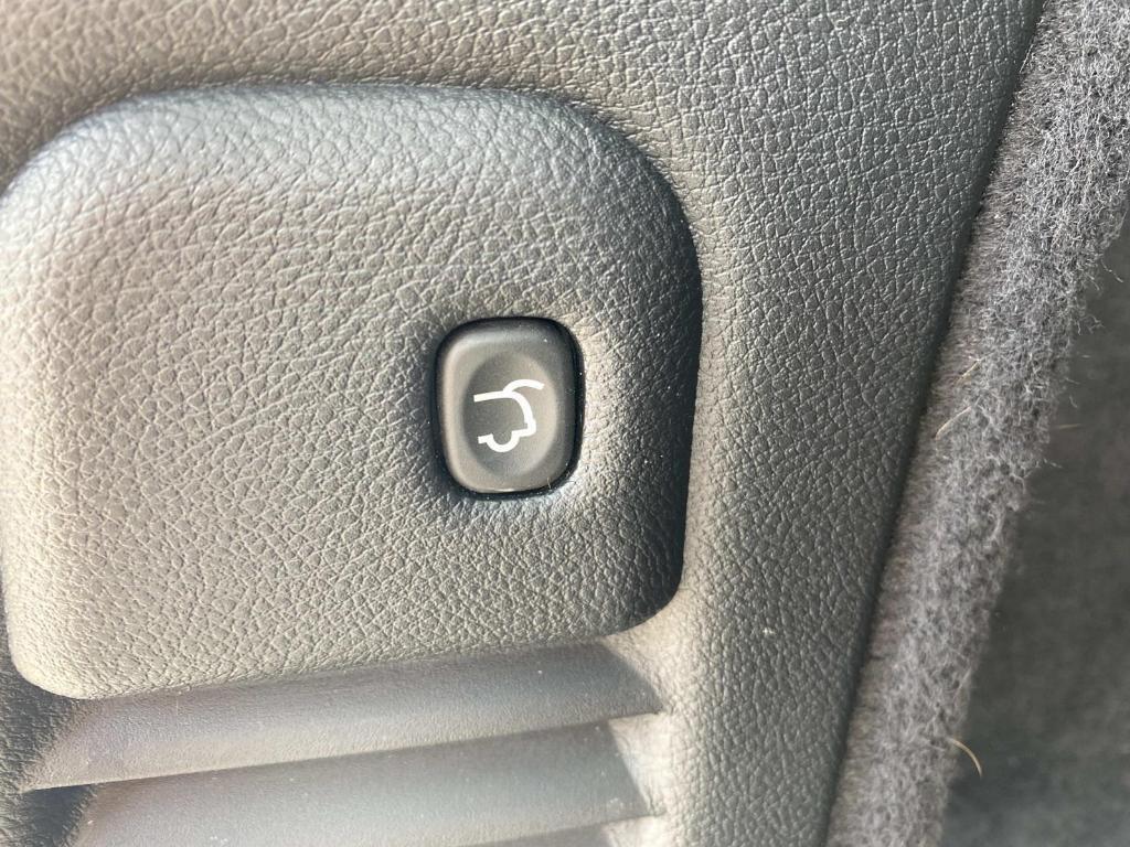 used 2025 Dodge Durango car, priced at $38,398