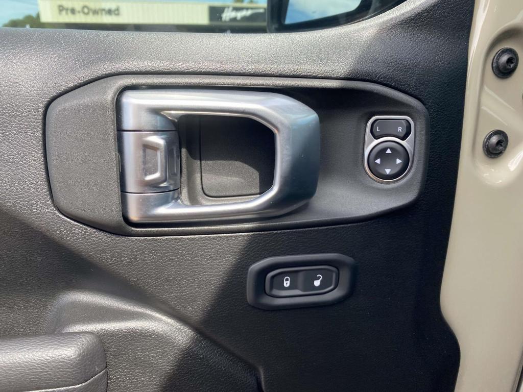 used 2022 Jeep Wrangler Unlimited 4xe car, priced at $29,377