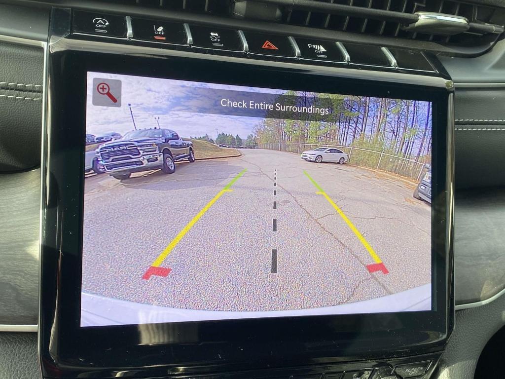 new 2025 Jeep Grand Cherokee car, priced at $44,533
