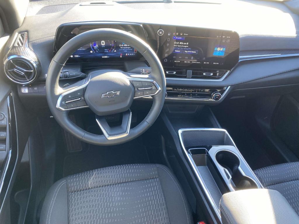 used 2025 Chevrolet Equinox car, priced at $24,390