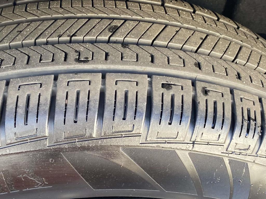 used 2025 Chevrolet Equinox car, priced at $24,390