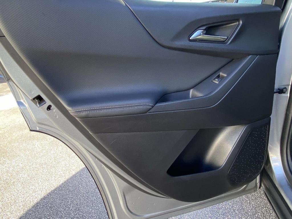 used 2025 Chevrolet Equinox car, priced at $24,390