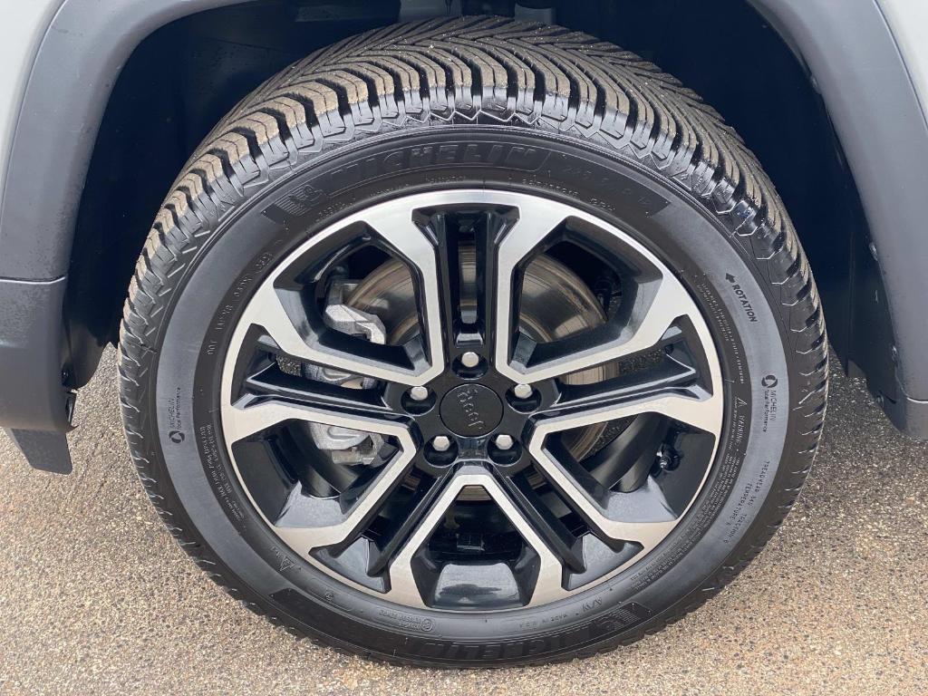 used 2022 Jeep Compass car, priced at $21,496