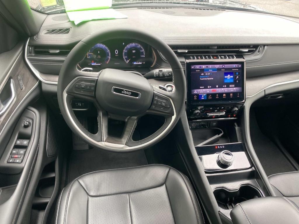 used 2025 Jeep Grand Cherokee car, priced at $37,048