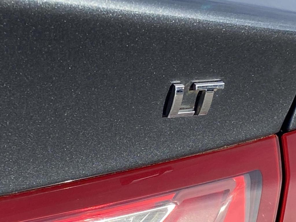 used 2021 Chevrolet Malibu car, priced at $13,512