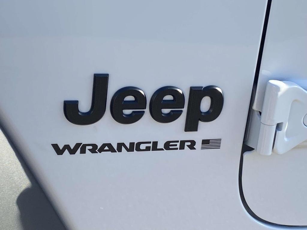 new 2026 Jeep Wrangler car, priced at $34,448