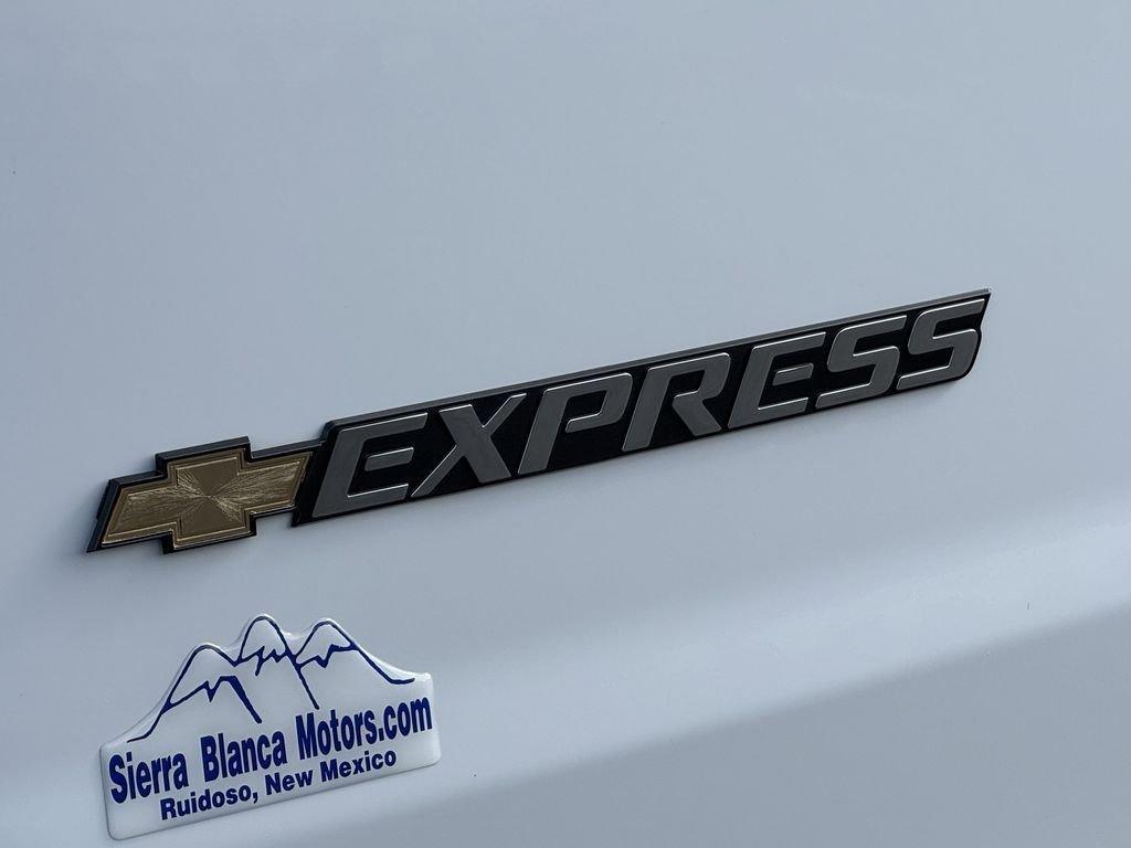 new 2025 Chevrolet Express 2500 car, priced at $44,112