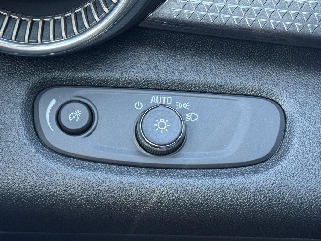 new 2026 Chevrolet Trax car, priced at $27,700