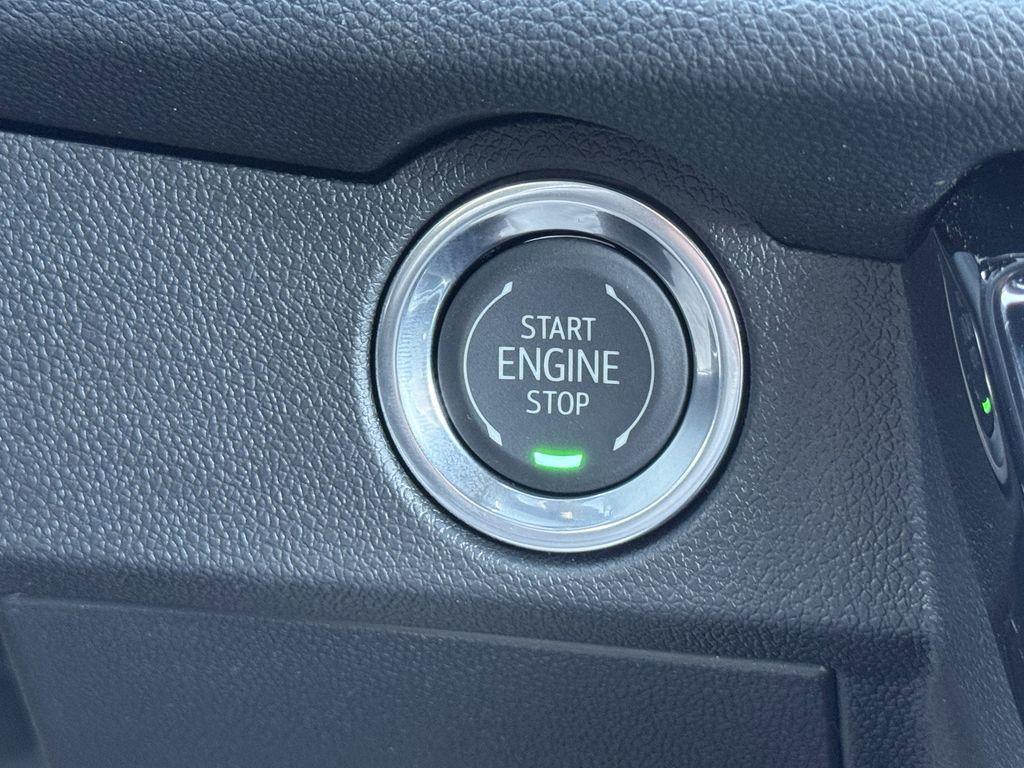 new 2026 Chevrolet Traverse car, priced at $58,556