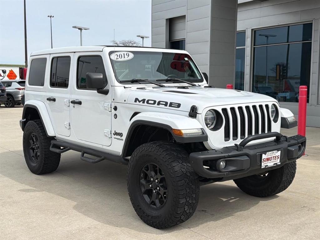 used 2019 Jeep Wrangler Unlimited car, priced at $33,277
