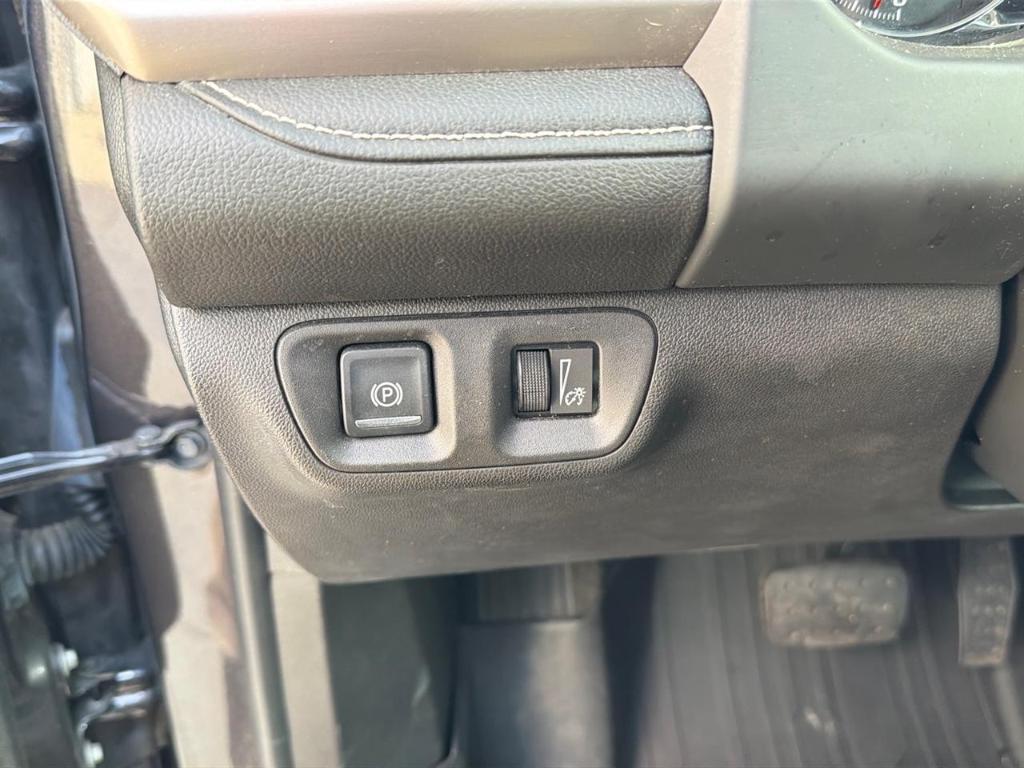 used 2018 GMC Acadia car, priced at $27,354