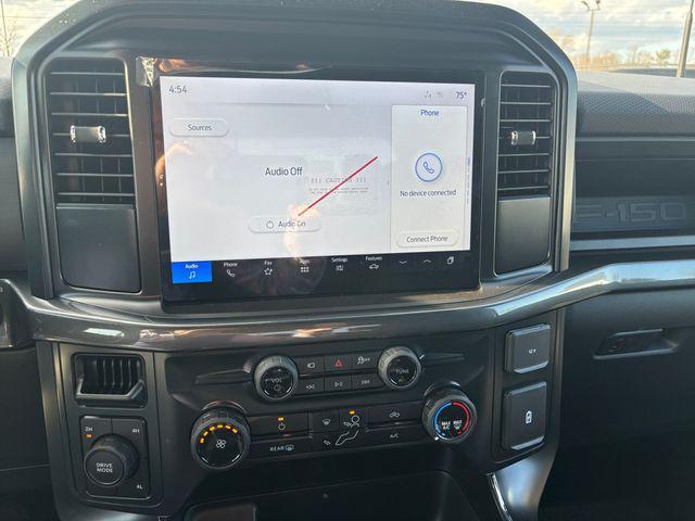 new 2025 Ford F-150 car, priced at $45,420