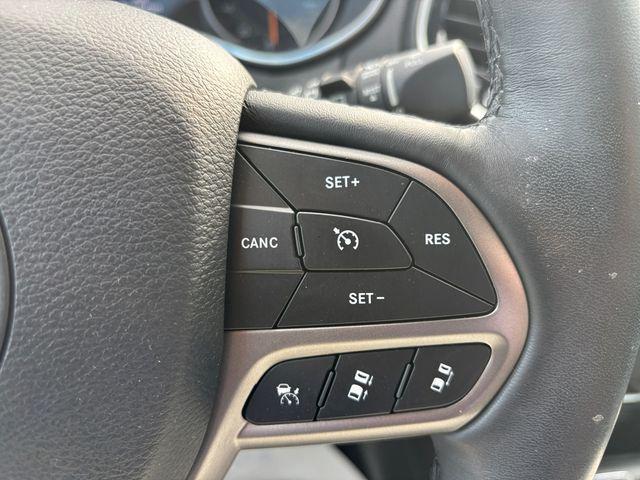 used 2019 Jeep Cherokee car, priced at $14,625