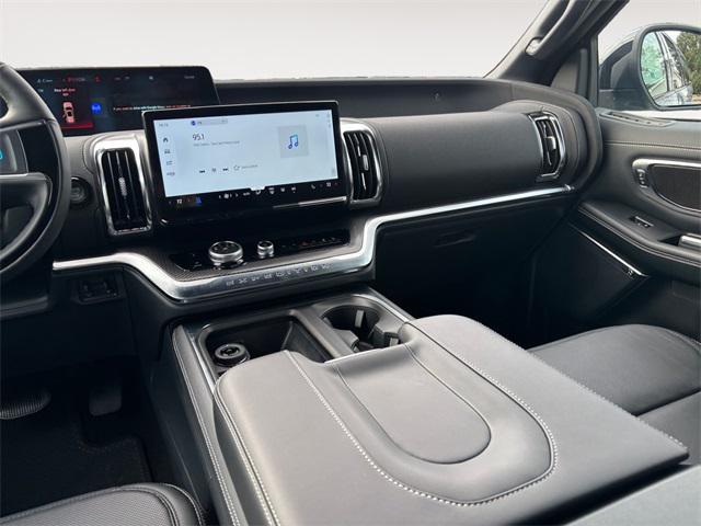 new 2025 Ford Expedition Max car, priced at $83,525