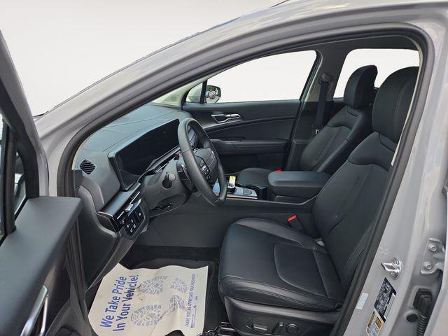 used 2026 Kia Sportage Hybrid car, priced at $33,374