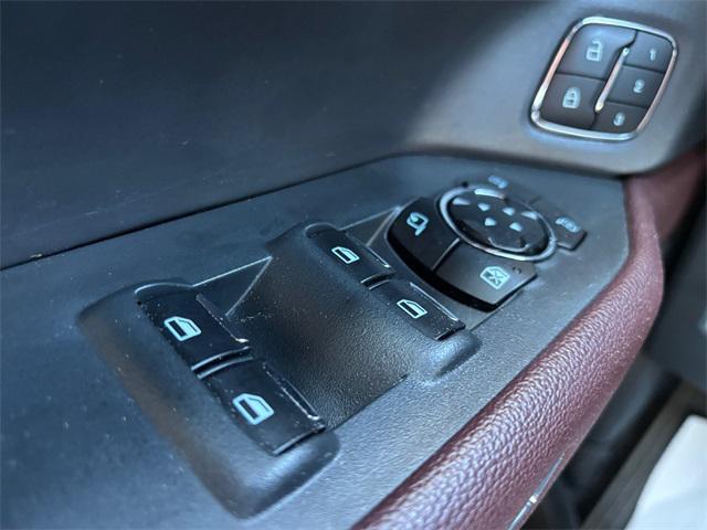 used 2024 Ford Expedition car, priced at $46,485