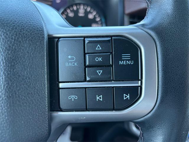 used 2024 Ford Expedition car, priced at $46,485