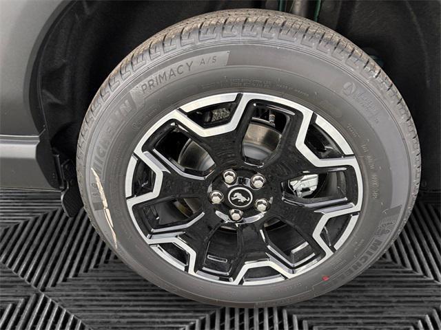 new 2025 Ford Bronco Sport car, priced at $35,580