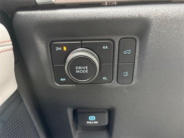 new 2025 Ford Expedition Max car, priced at $72,875