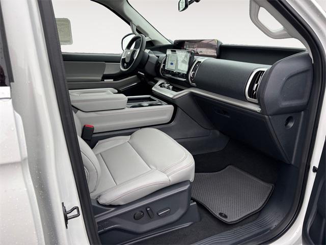 new 2025 Ford Expedition Max car, priced at $72,875