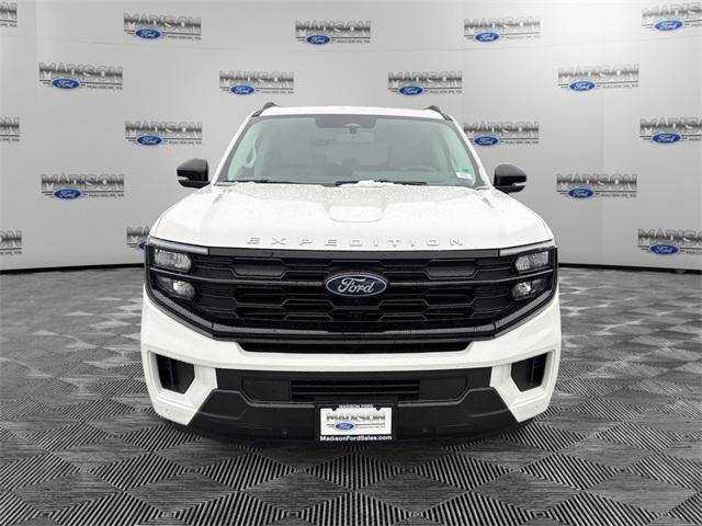 new 2025 Ford Expedition Max car, priced at $72,875