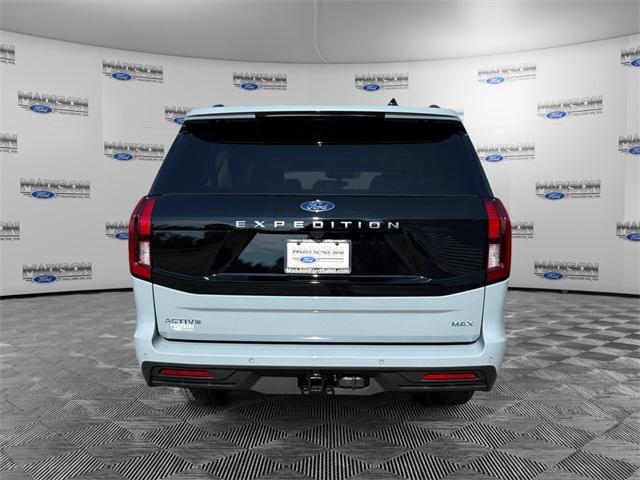 new 2025 Ford Expedition Max car, priced at $71,960