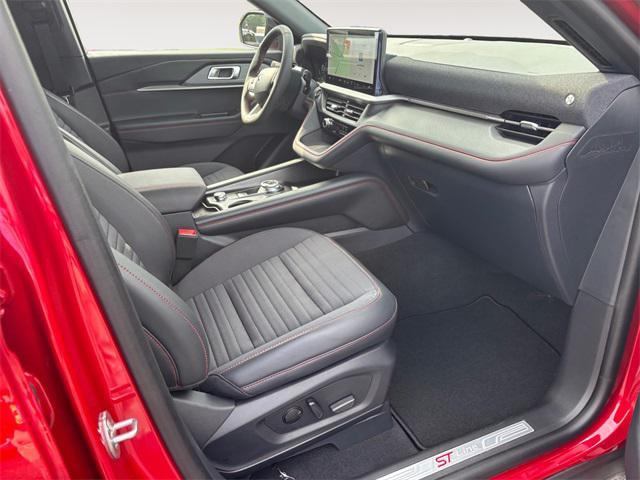 new 2025 Ford Explorer car, priced at $43,474